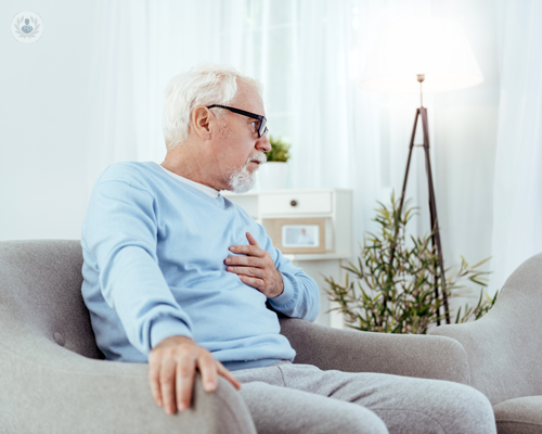 reflusso-gastroesofageo-cause-sintomi-e-terapia immagine dell'articolo