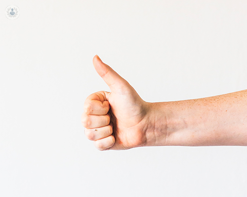 frattura-delle-dita-della-mano-vediamo-insieme-di-cosa-si-tratta immagine dell'articolo