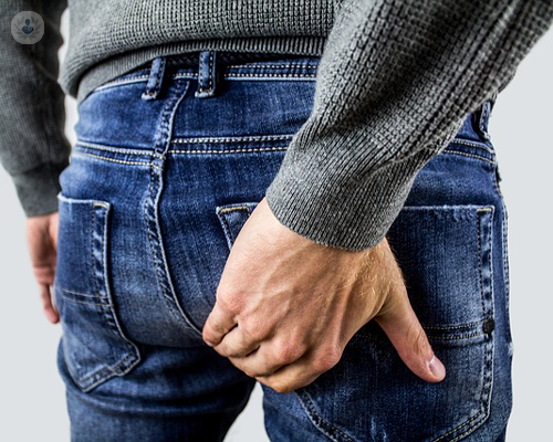 la-epsit-una-tecnica-efficace-per-trattare-la-cisti-sacro-coccigea immagine dell'articolo