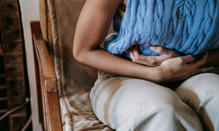 dolore-addominale-intenso-scopriamo-le-cause-della-pancreatite-acuta immagine dell'articolo