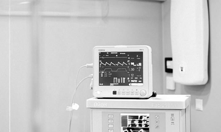tutto-quello-che-avreste-voluto-sapere-sull-elettrocardiogramma-ma-non-avete-mai-osato-chiedere immagine dell'articolo