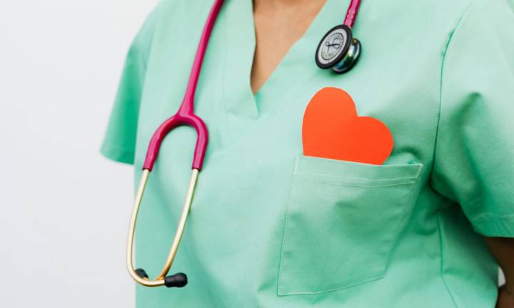 defibrillatore-cardiaco-impiantabile-icd-tecnologia-avanzata-per-la-sicurezza-cardiaca immagine dell'articolo