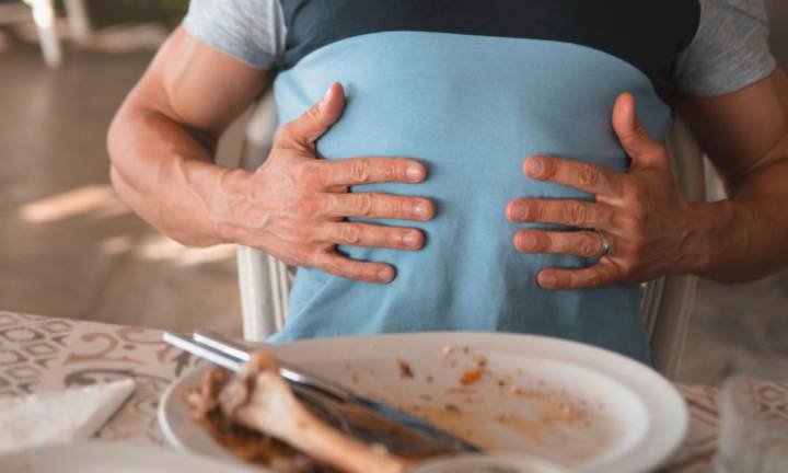 come-riconoscere-e-trattare-il-reflusso-gastroesofageo-piccola-guida-per-i-pazienti immagine dell'articolo