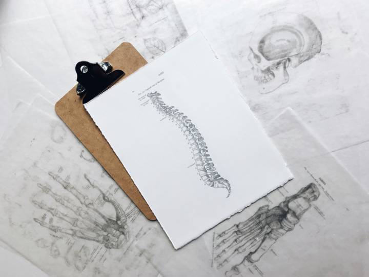 cordomi-cosa-devi-sapere-su-sintomi-diagnosi-trattamenti immagine dell'articolo