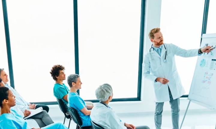 colmare-il-divario-generazionale-negli-eventi-medici immagine dell'articolo
