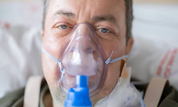 patologie-respiratorie-croniche-e-acute-negli-anziani-diagnosi-e-cure-necessarie immagine dell'articolo