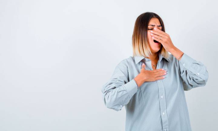 prurito-in-bocca-dopo-aver-mangiato-scopri-se-hai-la-sindrome-orale-allergica immagine dell'articolo