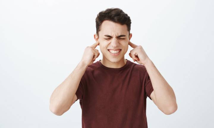 cosa-fare-in-caso-di-acufene-guida-pratica immagine dell'articolo