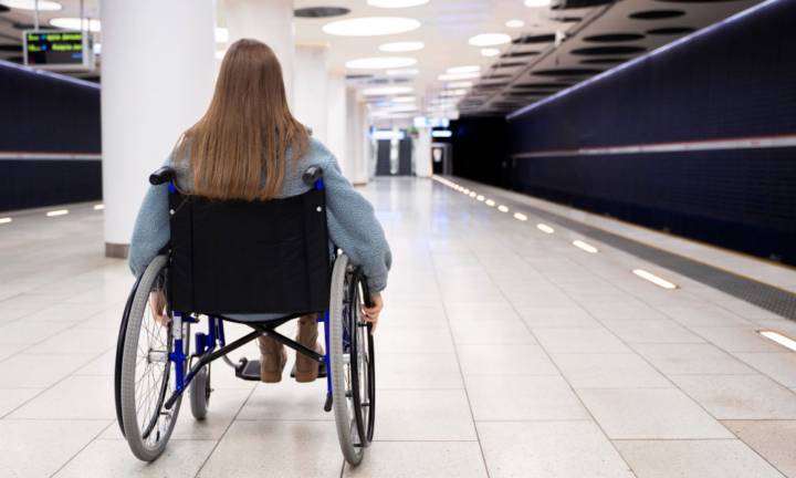 vivere-con-la-spina-bifida-informazioni-utili-e-strategie-di-cura immagine dell'articolo