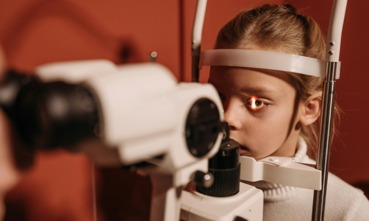 la-retina-medica-nei-bambini-prevenzione-trattamento immagine dell'articolo