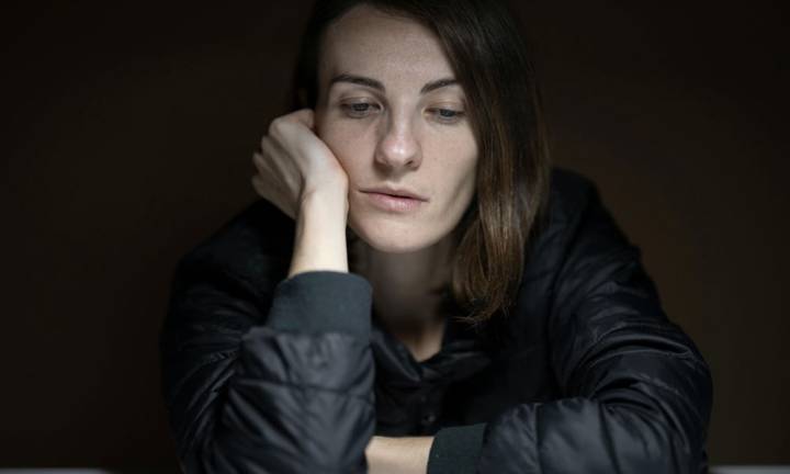 depressione-impatto-sociale-diagnosi-trattamenti-innovativi-italia immagine dell'articolo