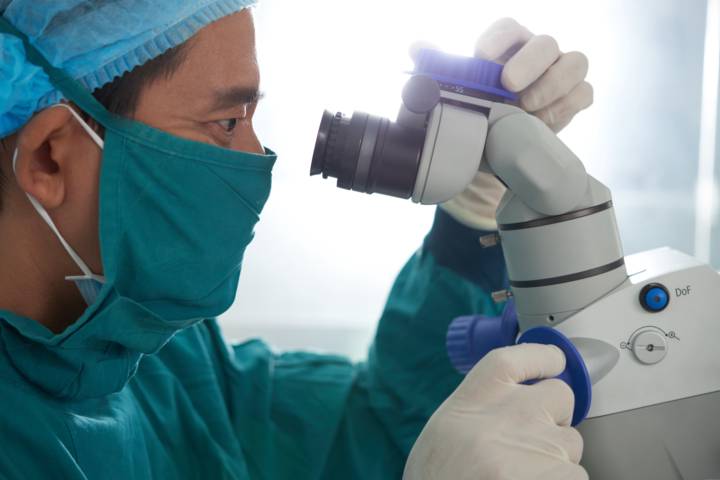 chirurgia-robotica-innovazione-precisione-servizio-medicina immagine dell'articolo