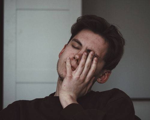 disturbi-sonno-riconoscerli-migliorare-qualita-riposo immagine dell'articolo