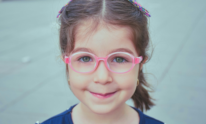 quando-eseguire-prima-visita-oculistica-bambino immagine dell'articolo