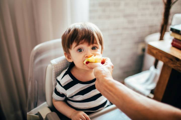 alimentazione-infantile-linee-guida-essenziali immagine dell'articolo