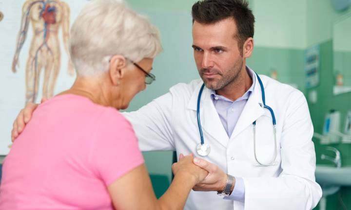 tumore-nell-anziano-sfida-clinica-sociale-sottovalutata immagine dell'articolo