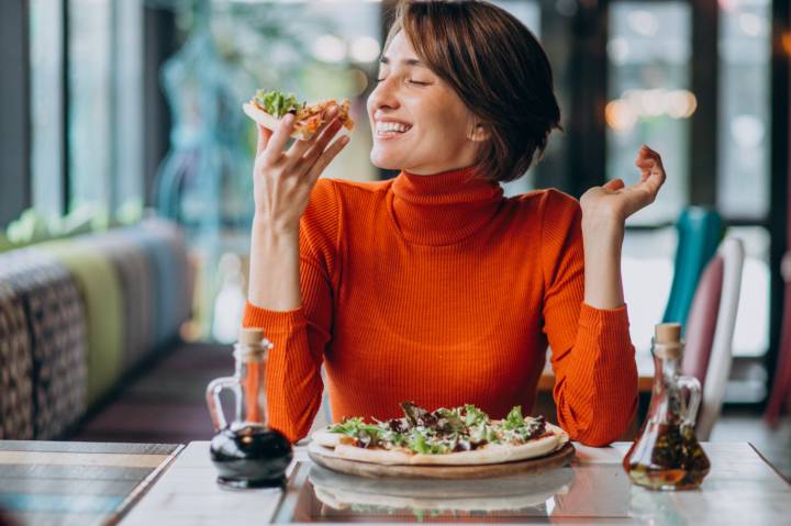 piacere-cibo-benessere-mangiare-intelligente immagine dell'articolo